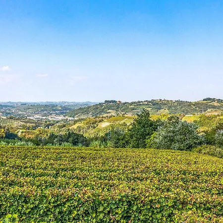 Anna In Monferrato